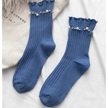 Női fodros gyöngyös díszítésű kék pamut zokni