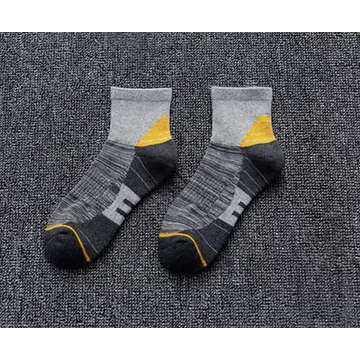 Női atlétikai pamut bokazokni