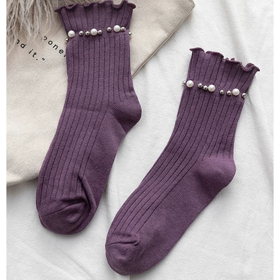 Női fodros gyöngyös díszítésű lila pamut zokni