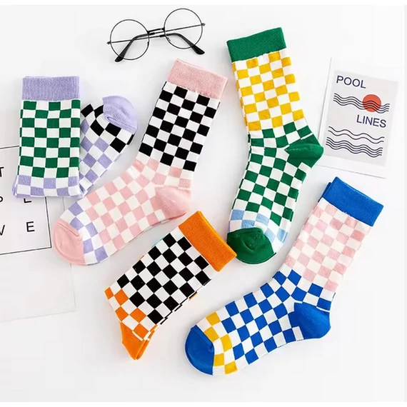 Női színes kockamintás sárga-zöld színű pamut zokni 