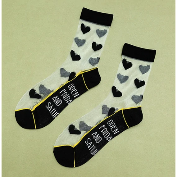 Női szivecskés nejlon hálós fekete zokni