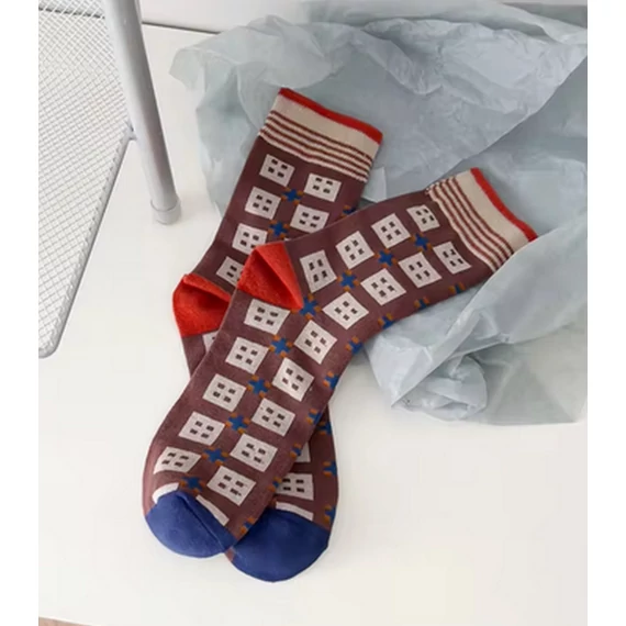 Férfi geometrikus patchwork mintás zokni